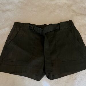 Vince Olive Green Cargo Shorts